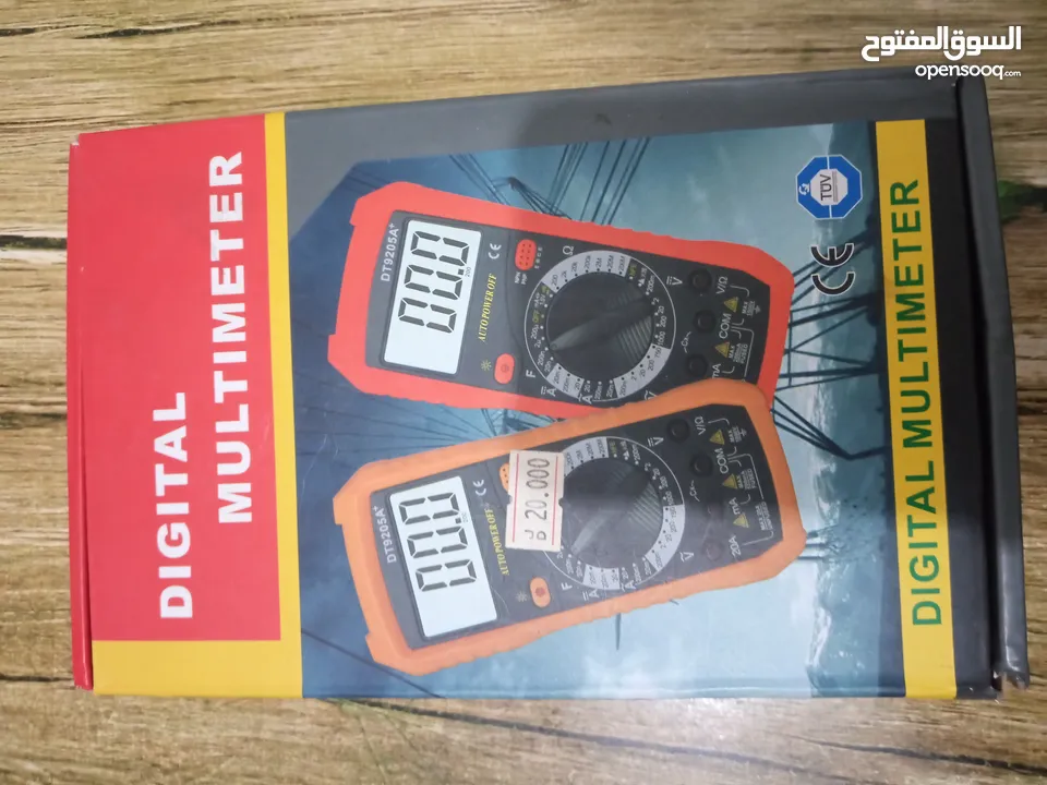 ساعة فحص و قياس احترافية. digital multimeter