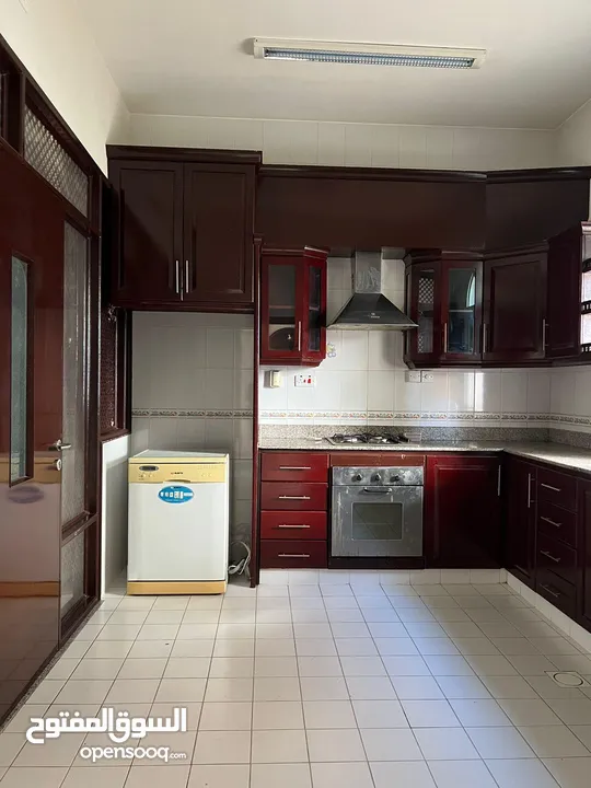 فيلا للايجار الحيل/Villa for rent, Al Hail