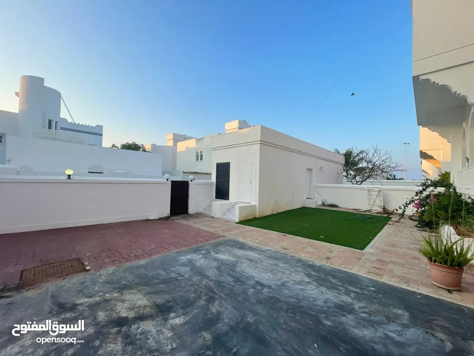 4 + 1 BR Beach Villa in Shatti Al Qurum