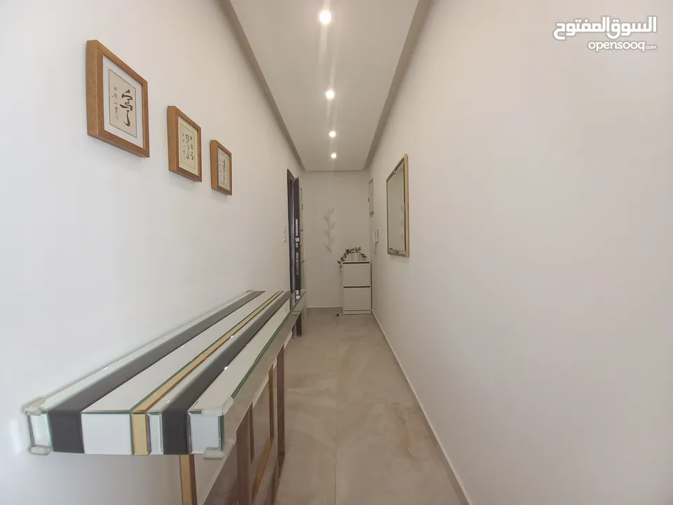 شقة مفروشة للإيجار في عبدون  ( Property 33946 )-175037762