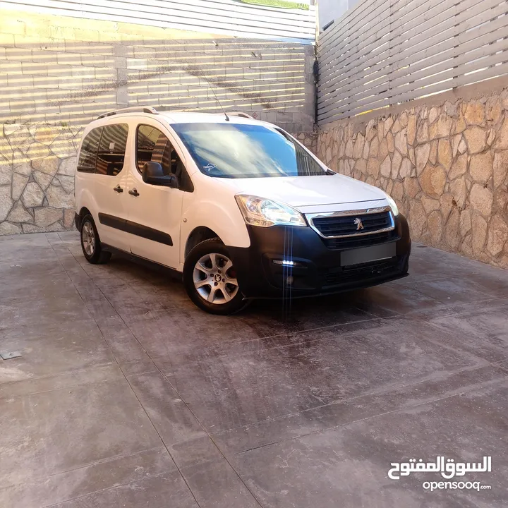 بيجو بارتنر tb