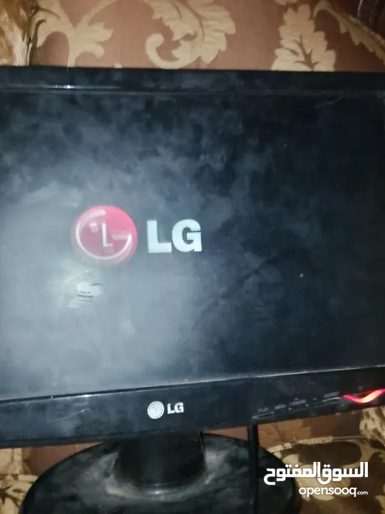 شاشه كمبيوتر للبيع
