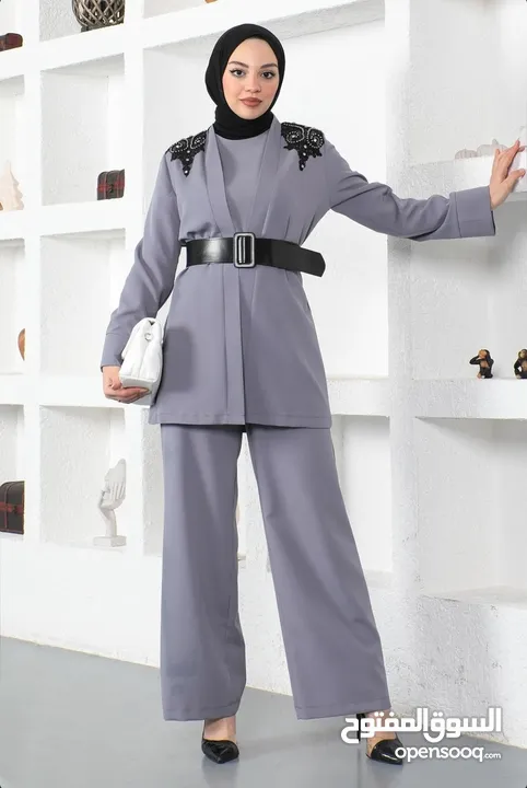 طقم رمادي جديد ، woman Gray jumpsuit set