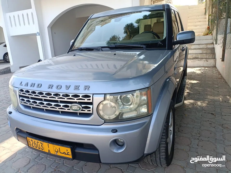 Land Rover LR4 in Muscat