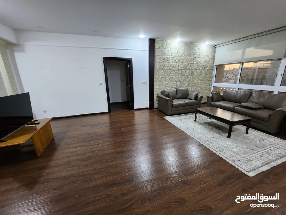 شقة شبة مفروشة للإيجار  ( Property 39542 )-175046910