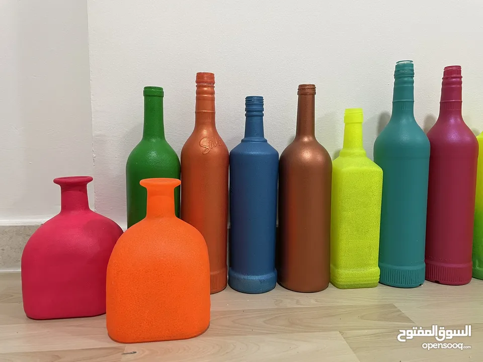 All type of acrylic colored bottels