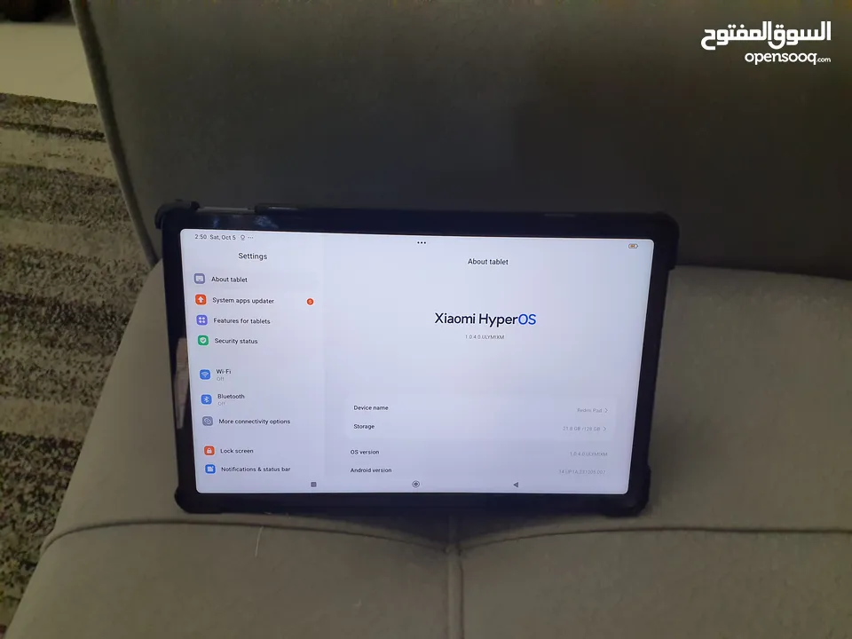 تابلت Redmi pad 128 gb 6 ram  بحالة ممتازة مع كفر سمارت و كفر جديد