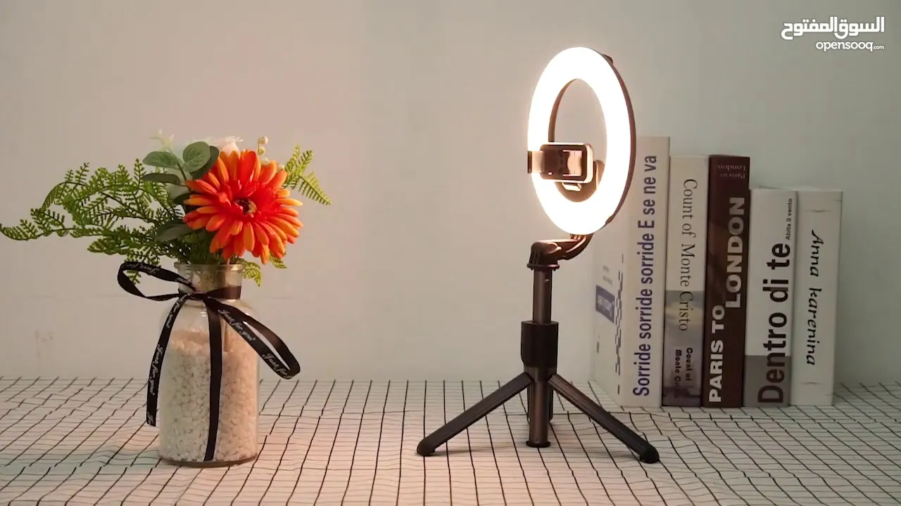 selfie stick l07 ring light حامل للهاتف مع إضاءة  رينج لايت بالوان متعددة واحجام متعددة 
