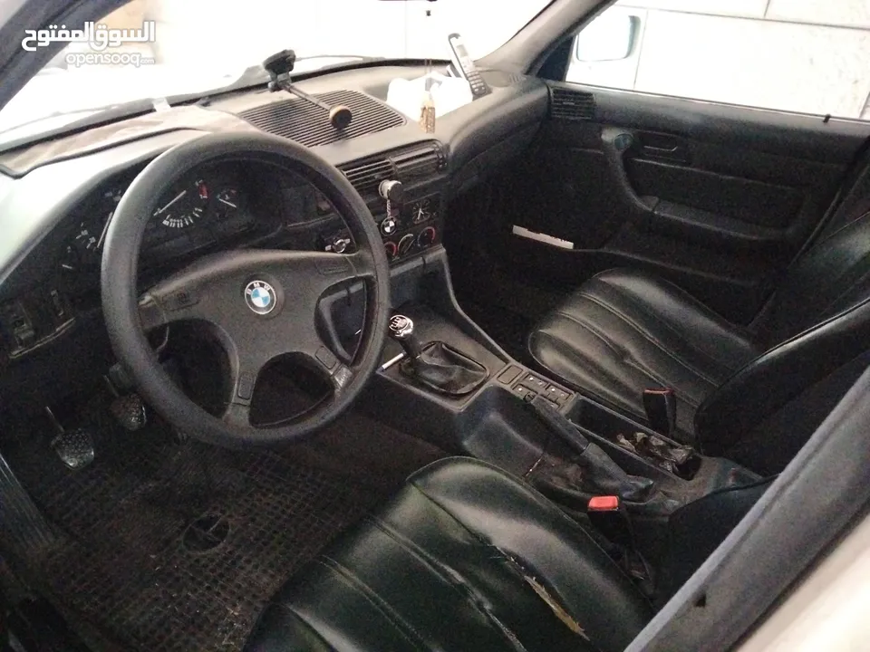 للبيع او للبدل بسياره نفس القيمة  e 34 1989 BMW 520
