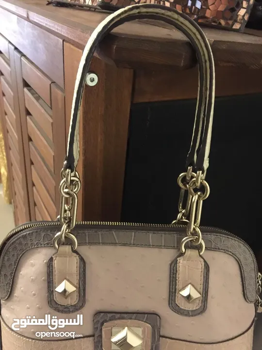 Used Guess shoulder Bag