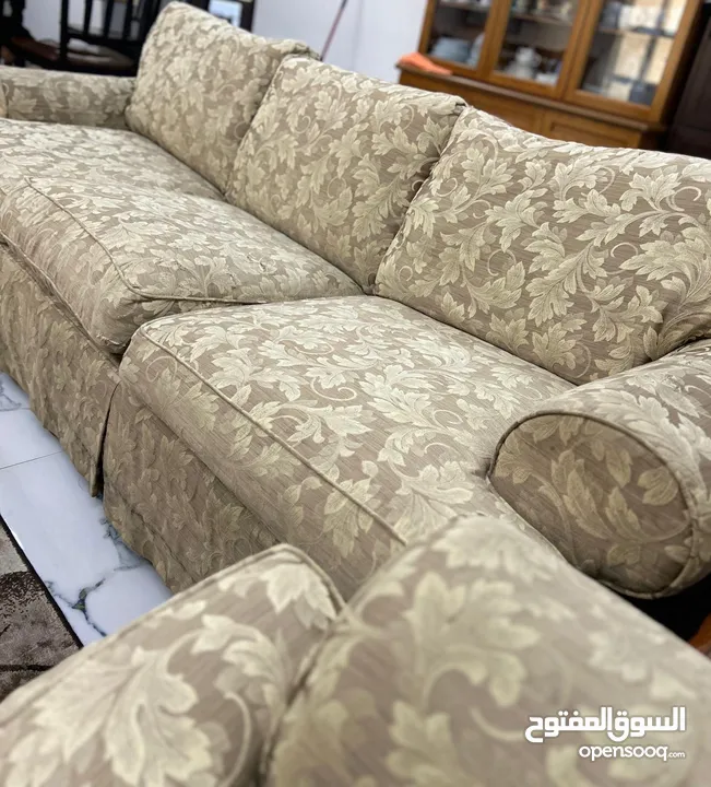 Sofa 8 seater with side and center table