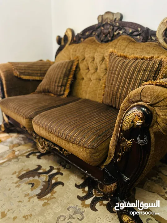 طقم كنب 7 مقاعد للبيع بسعر حرق جدا