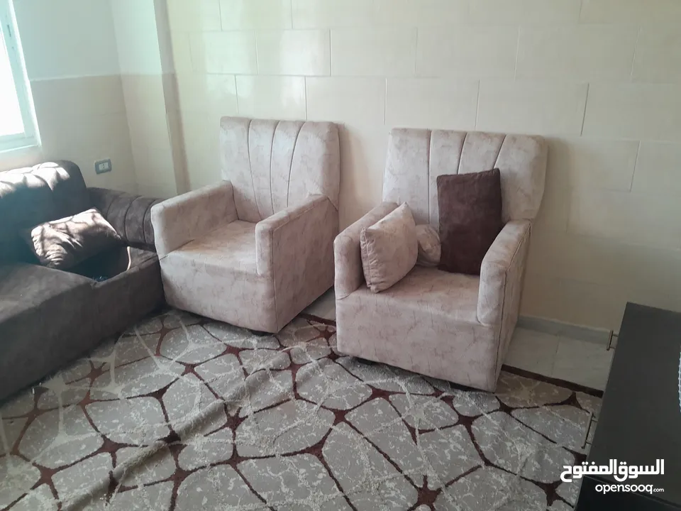 عفش بيت للبيع