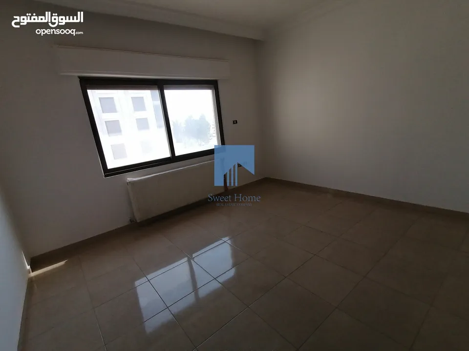 شقة فاخرة للبيع في خلدا - العوجانية طابق اول 190م تشطيب سوبر ديلوكس لم تسكن