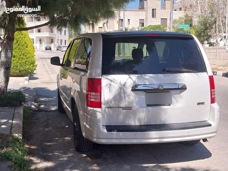 chrysler town 2008 فحص كامل تب نظافة  7مقاعد VIP