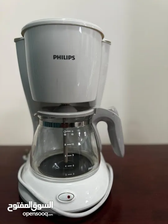 Philips drip coffee maker صانع القهوه المقطره