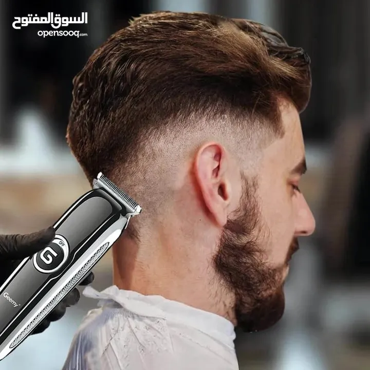 ماكينة حلاقه شحن قص الشعر الكهربائية الاحترافية GEEMY GM6050 الحلاقه حلاقه شعر