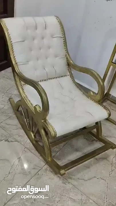 كرسي هزاز شبه جديد
