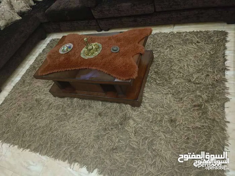 اثاث مستعمل بحالة الجديد حالته ممتازه.