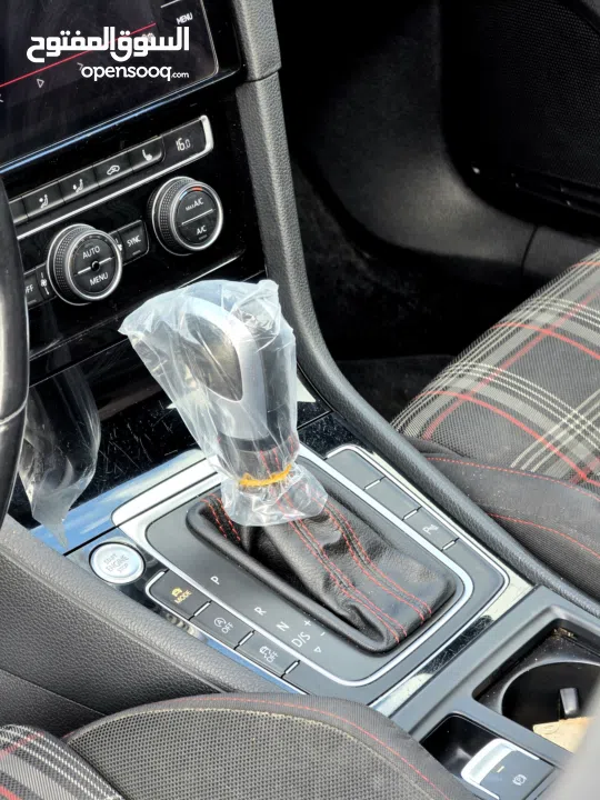 جولف GTI  2019 فل الفل سياره شبابيه