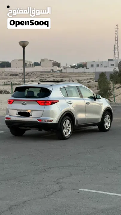 للبيع كيا سبورتاح موديل 2017ب  حاله ممتازه وكاله البحرين فل ابشن بنوراما  استخدام شخصي