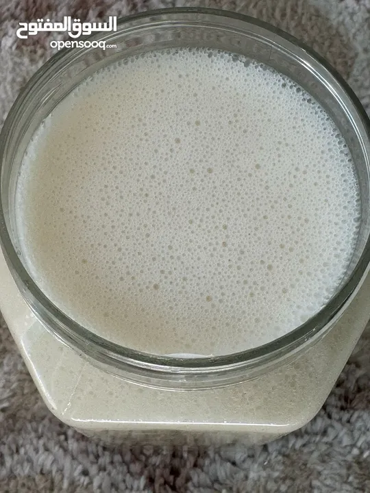 عسل أبيض طبيعي