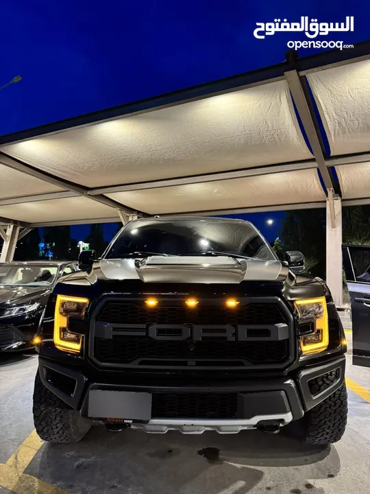 Ford f150 raptor 2018  Clean tittle فحص كامل performance لون اسود فحص كامل