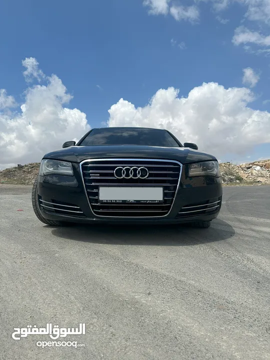 AUDI A8 4200CC  وارد وصيانة الوكالة