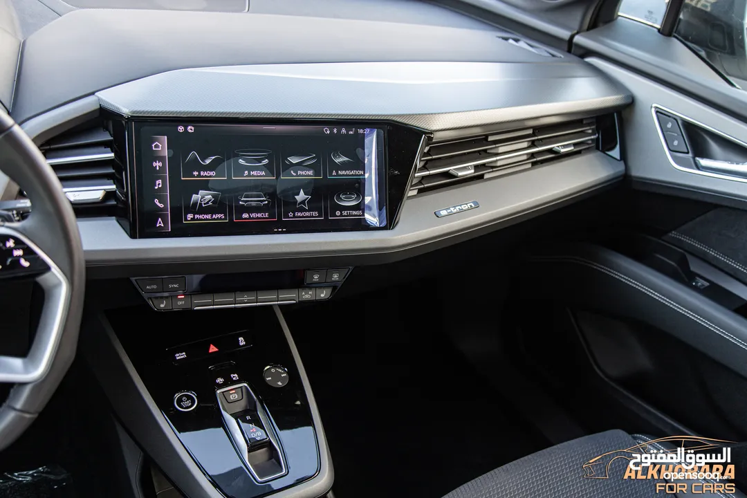 Audi Q5 2022 40 E-tron Quattro   يمكن التمويل