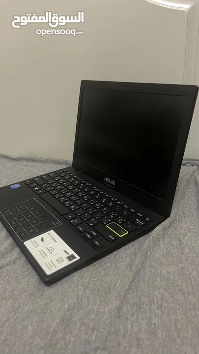 Asus Vivobook laptop for sale in a perfect condition
