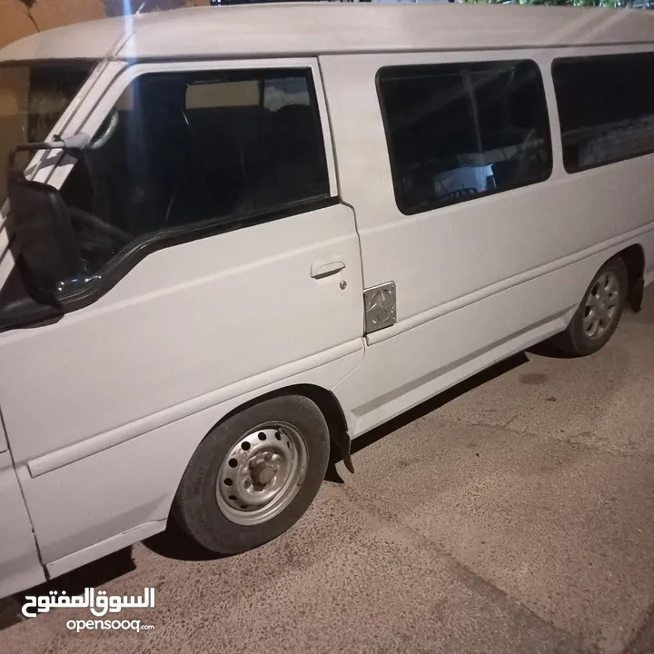 السلام عليكم ورحمه الله وبركاته باص h100  ال97 لمتد منتهي ترخيص اله شهر باص مقنوه ماشاء الله عليه