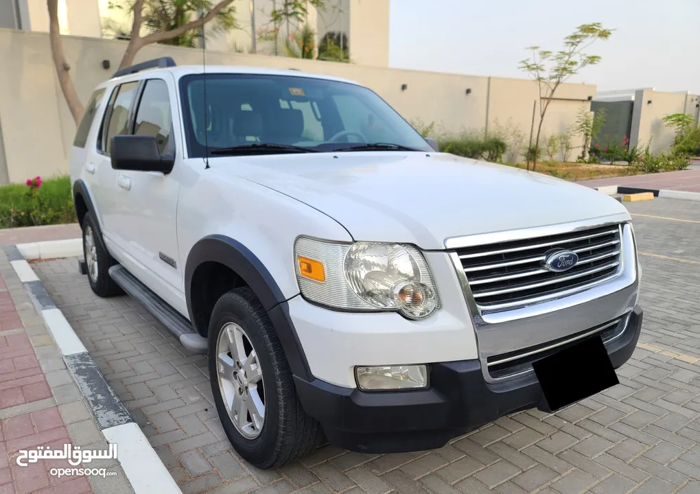 FORD EXPLORER 2007, XLT, LEATHER SEATS, ACCIDENT FREE, GCC