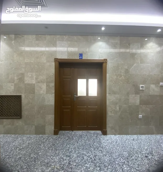 office space 290 SQM prime location AlKhuwair