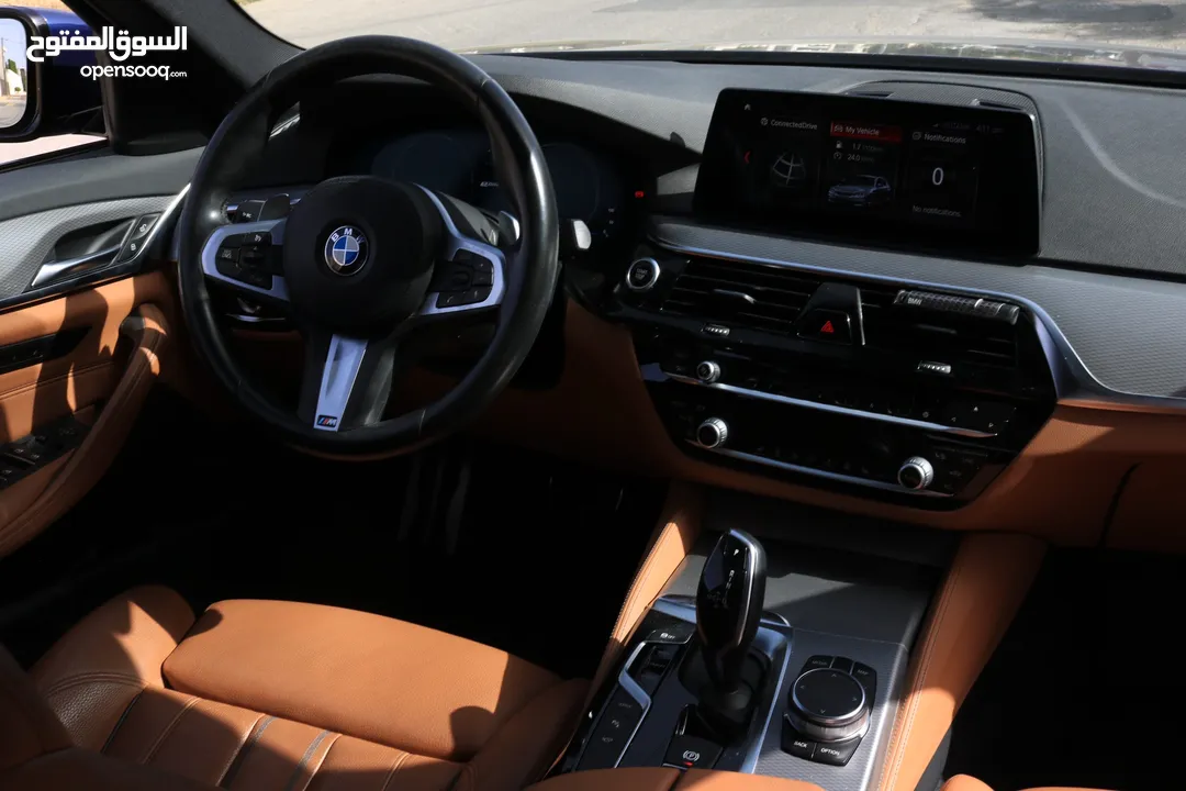 BMW 530e 2019 Plug-In Hybrid M-Kit (new battery installed بطارية   (جديدة من الوكالة