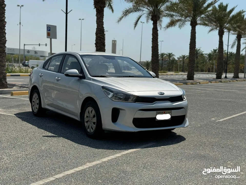 Kia Rio 2018 (Silver)