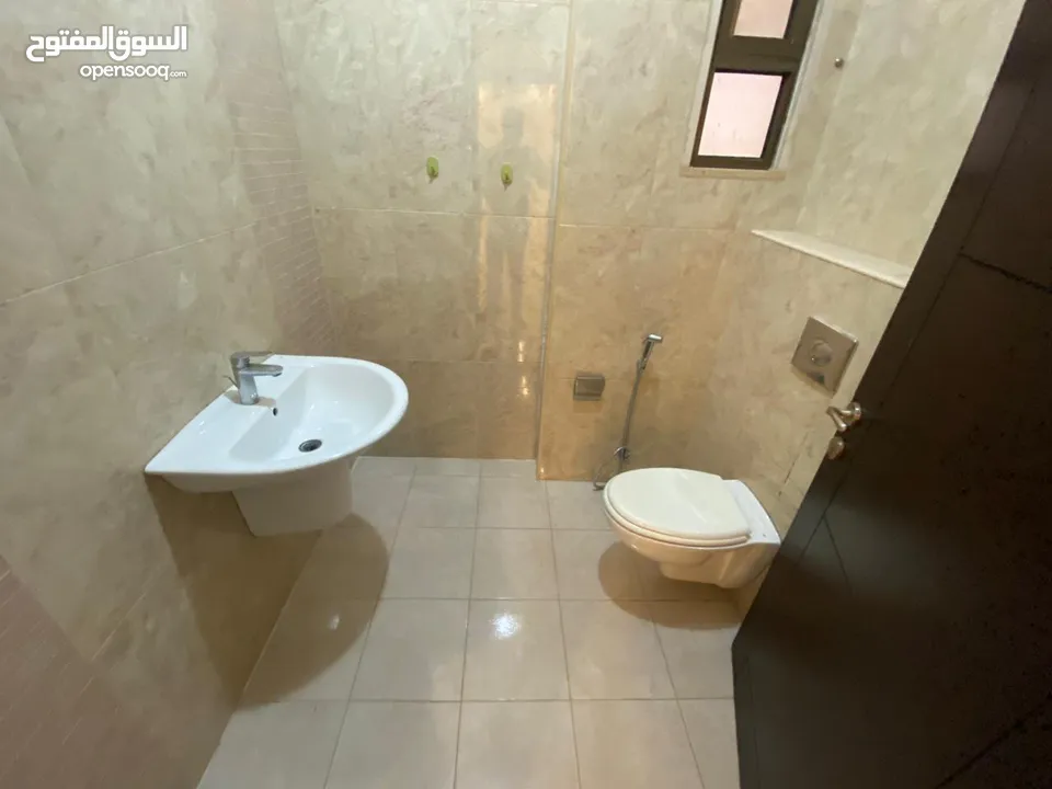شقة واسعه في دير غبار للايجار شبه ارضي apartment for rent deir gbar