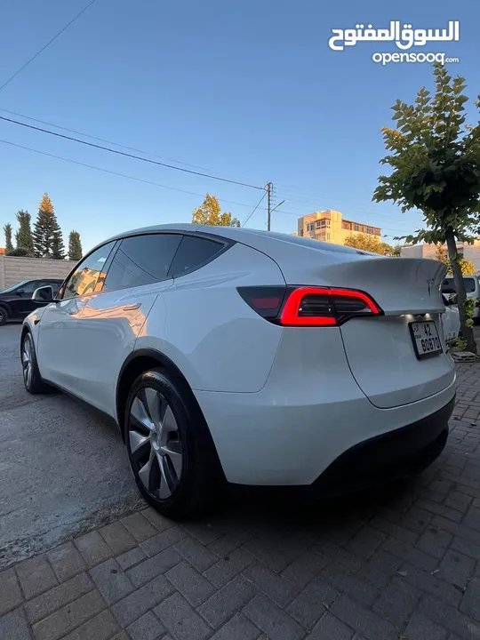 TESLA MODEL Y 2021