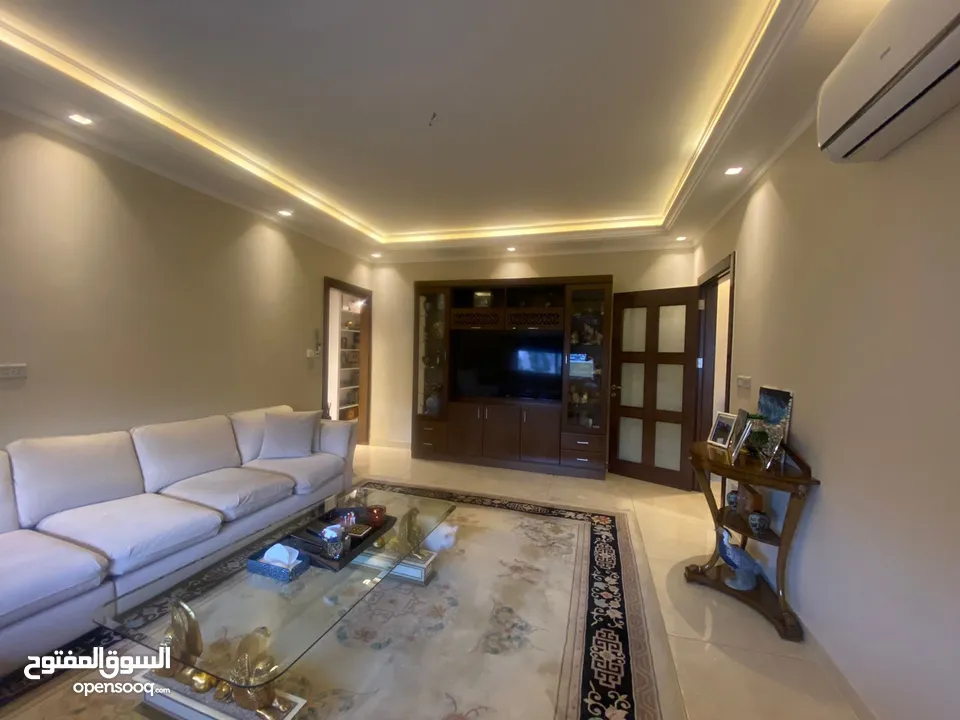 شقة فارغة للإيجار في خلدا  ref : 14349