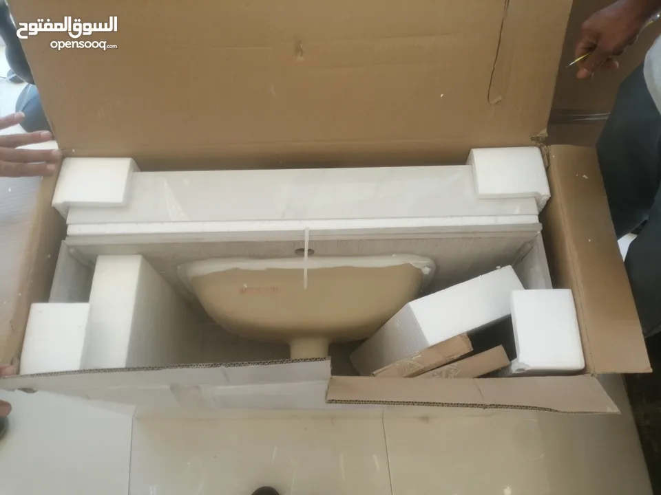 وانيت  نقل عفش داخل وخارج الرياض