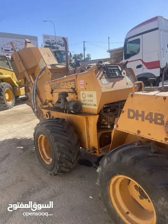 ترنشر case DH4B لحفر الكوابل