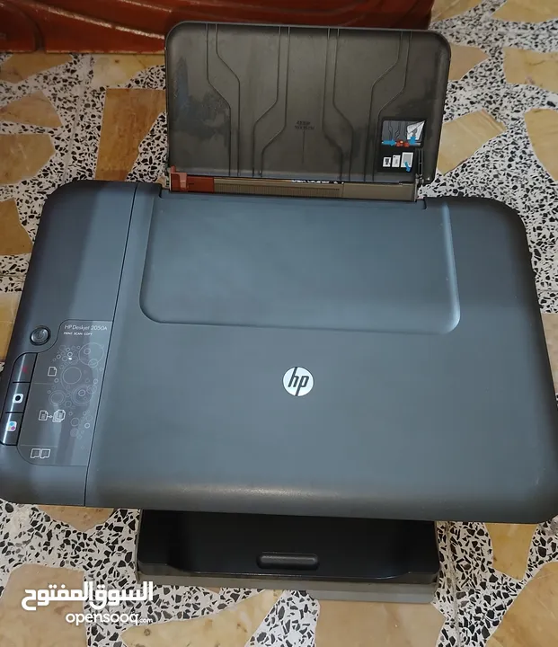 طابعه HP ملون وعادي