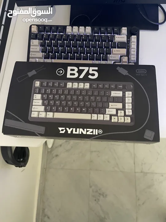 RGB كيبورد جيمينج 75% Tactile switch