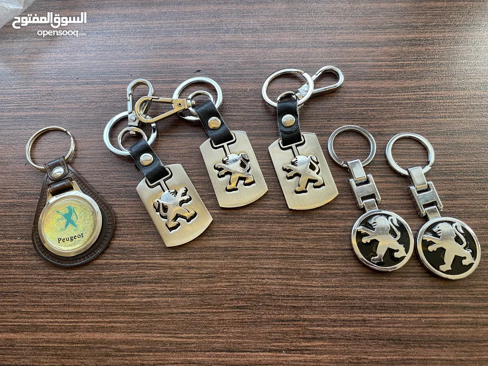 ميداليات سيارات