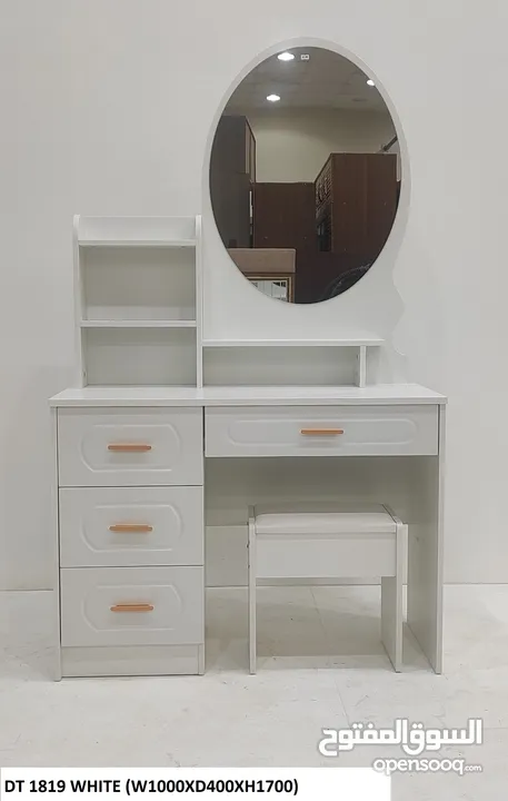 Dressing table