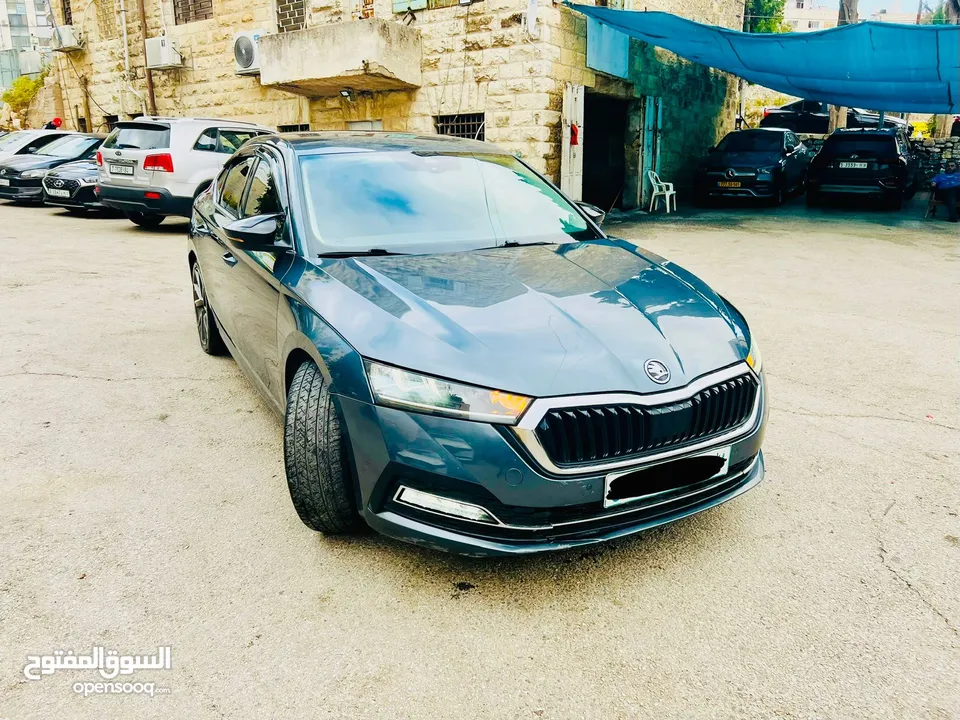 سكودا. فللللللل بدون. فتخه بصمه أناره. داخليه. جلد. هوك. فحص نخب. بسعرررررررر. حرق. حرق