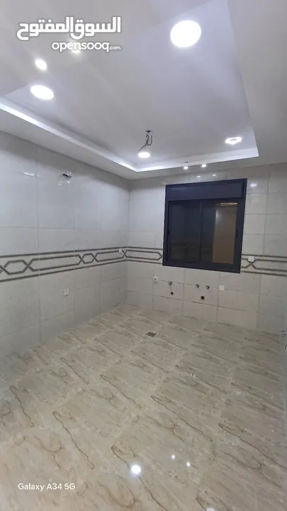 شقة فاخرة للبيع السادسة ط1هندسي 101 م تراس ومصعد