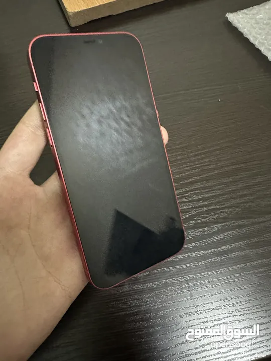 iPhone 12 وكاله عالفحص