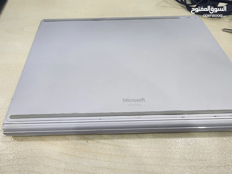Microsoft surface laptop 2