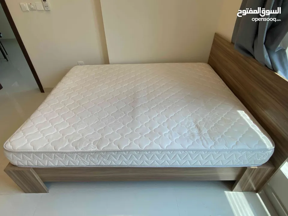 Queen Size Mattress. Dimensions: 150 cm x 200 cm.  Price: 50 OMR. Negotiable.