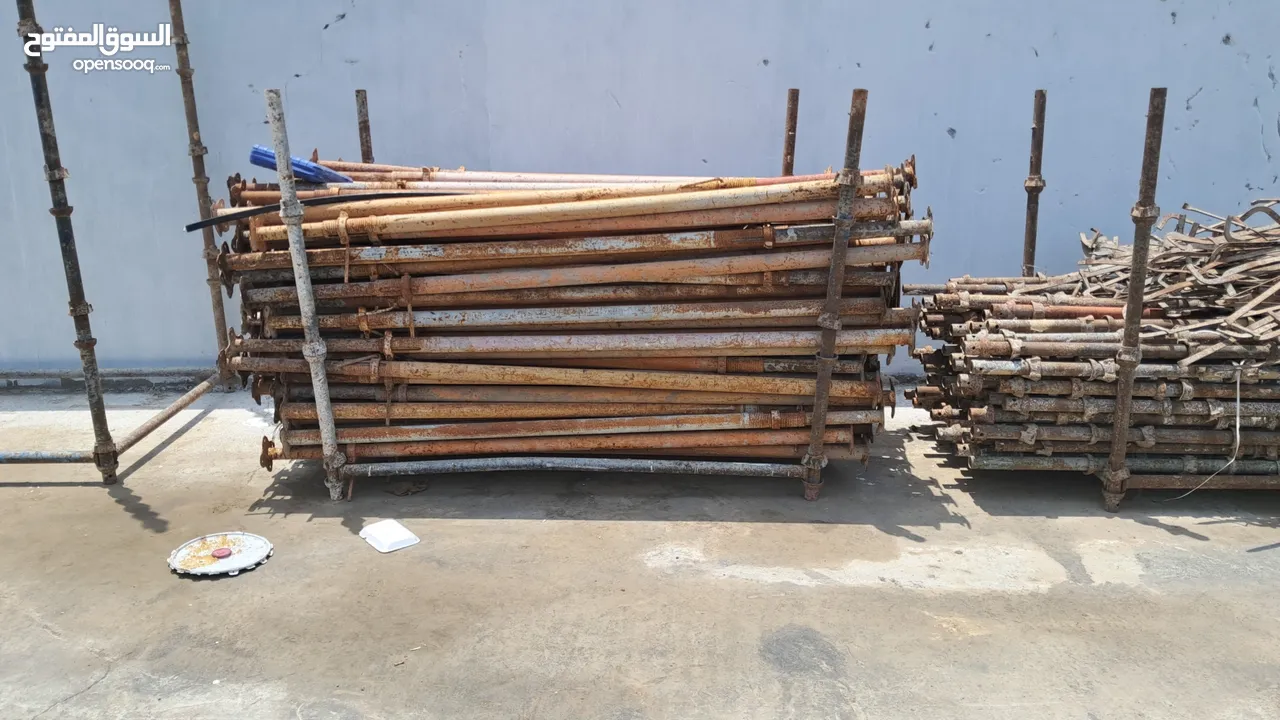 scaffolding and building materials